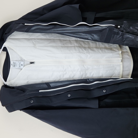 Nike Women's Teci+Pack Storm-FitADV - Picture 2 of 11